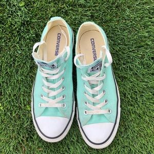 Classic low top turquoise Converse